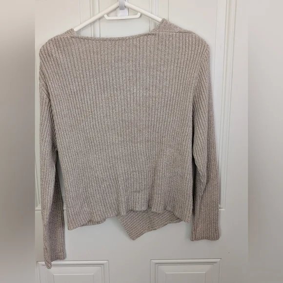 Women's Ribbed Cardigan with Unique Button Design - Picture 3 of 6